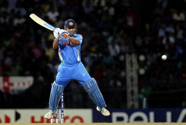 M.S.Dhoni, Helicopter shot most innovative shots in cricket