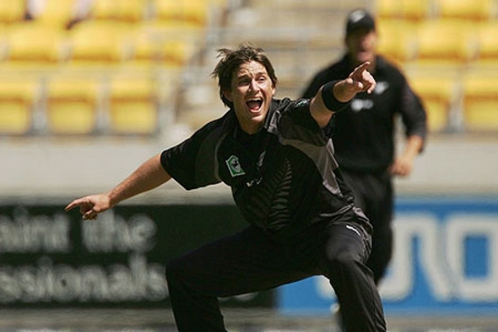 Shane Bond fastest bowler