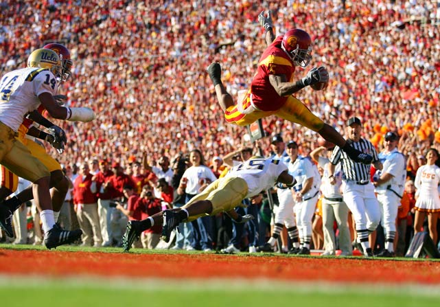 Most Iconic Sports Photos Reggie Bush - USC vs. UCLA, Dec. 3, 2005