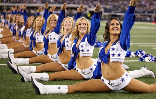 Top 10 Best Cheerleading Squads in NFL: Hottest NFL Cheerleaders