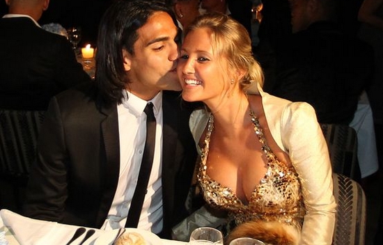 Top 10 Must-Watch Hottest Football WAGs 2015