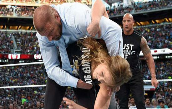 Ronda Rousey Won WWE Slammy Award