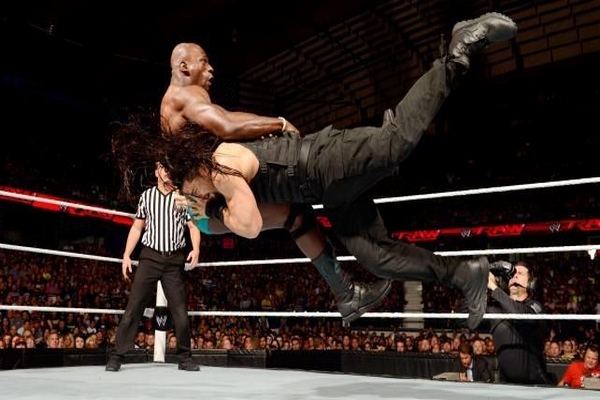 Top 10 Moves of Roman Reigns 2016
