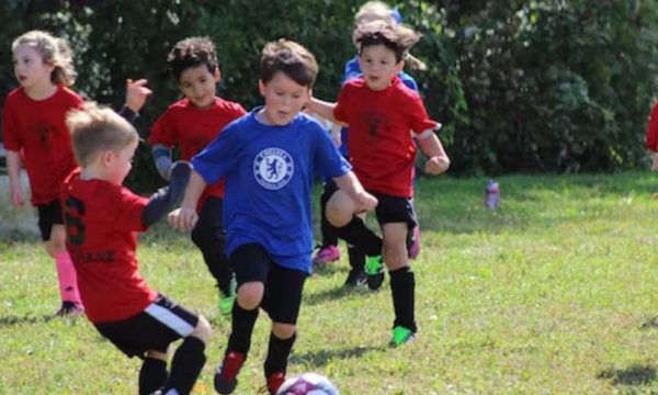Four Healthy Sports Parents Must Teach Their Children